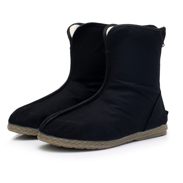 Vintage-style men's boots: Han Dynasty anti-slip dance shoes, classic Chinese long-tube black footwear for officials, scholars, and traditional opera performances—boldly trendy and retro-inspired.