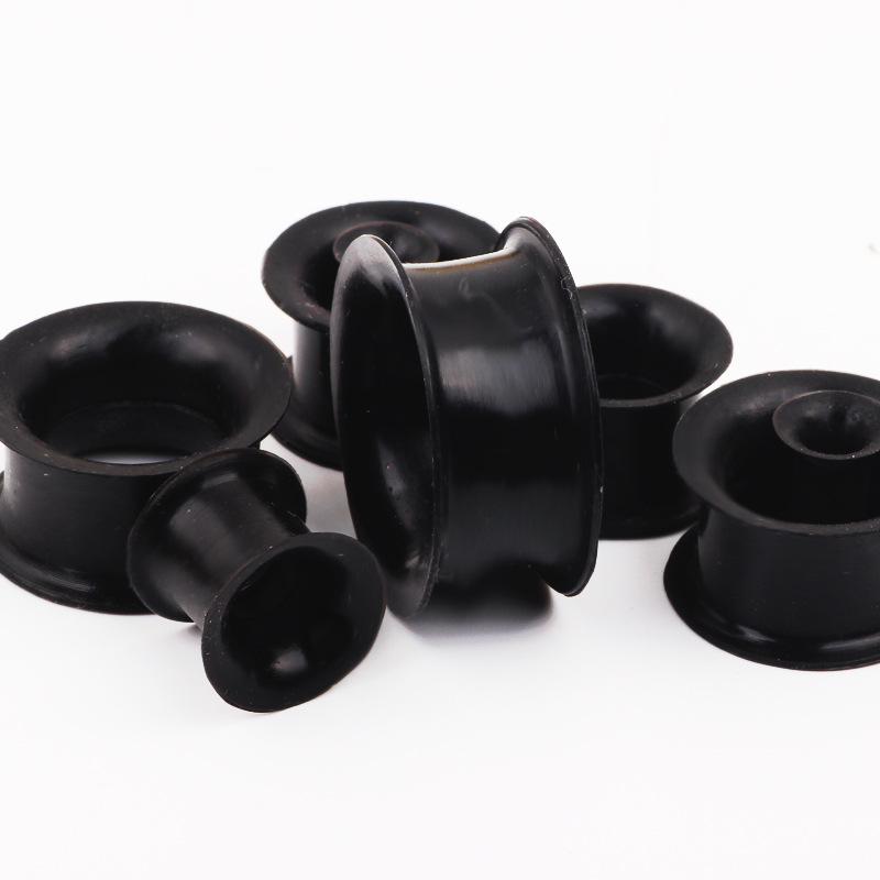 European American Style Silicone Double Horn Ear Expander 4-25mm Ear Tunnels Piercing Jewelry Wholesale detail image 14
