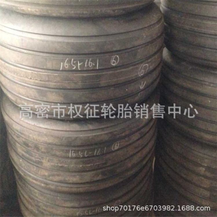 现货供应16.5L-16.1捆草机轮胎后轮胎14L-16.1导向轮胎