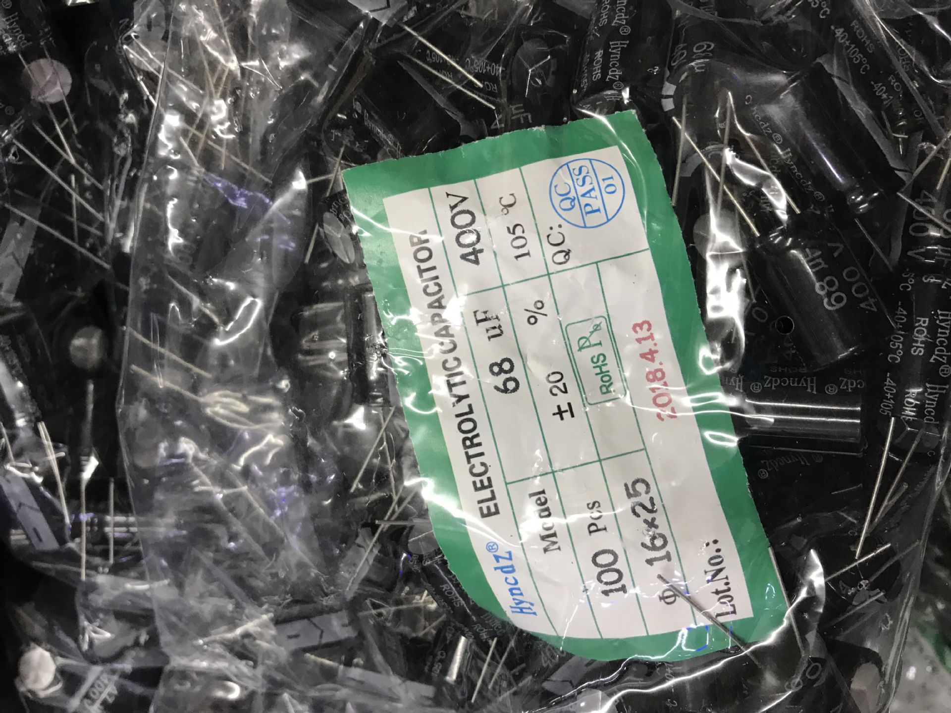 供应hyncdz铝电解电容 400V68UF