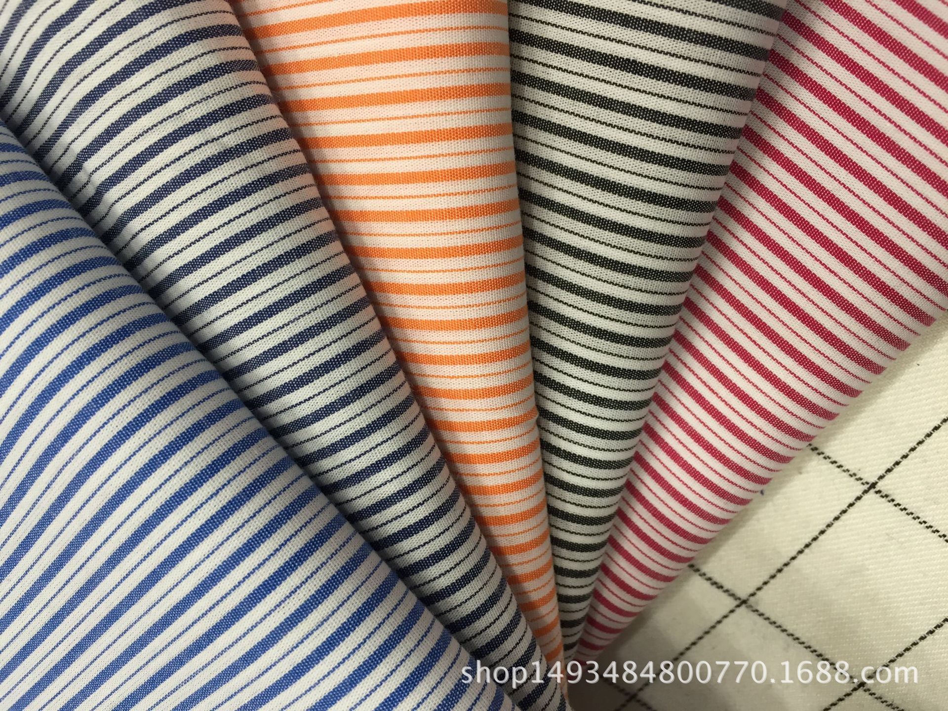 40支全棉色织布色织条子系列衬衫面料细条现货供应