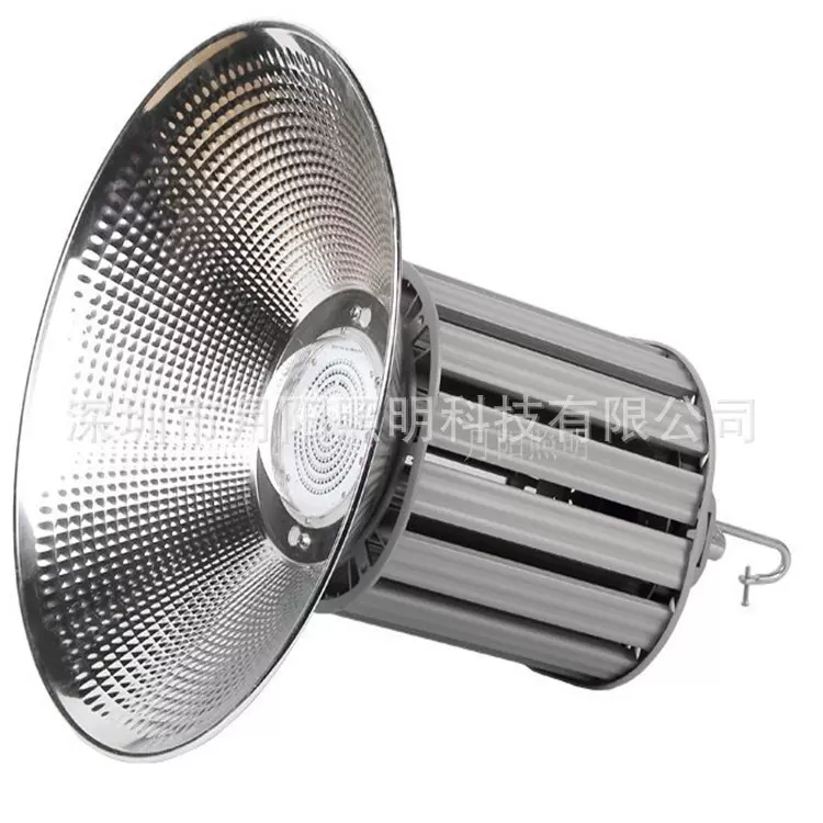 3030贴片灯珠工矿灯铝外壳高效散热150w IP65防水LED工矿灯