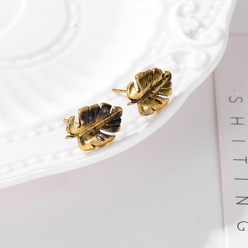 Earrings Turtle Shell Earrings Alloy Plating Gold Gold Silver Tree Leaf Ear Studs Feather Ear Studs display picture 4