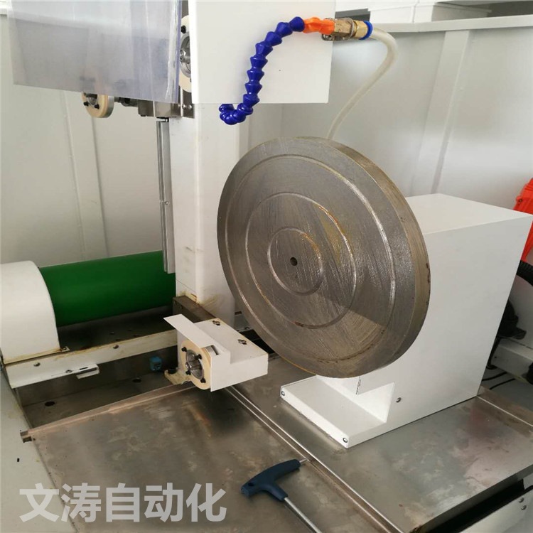 9484407391_1897571655