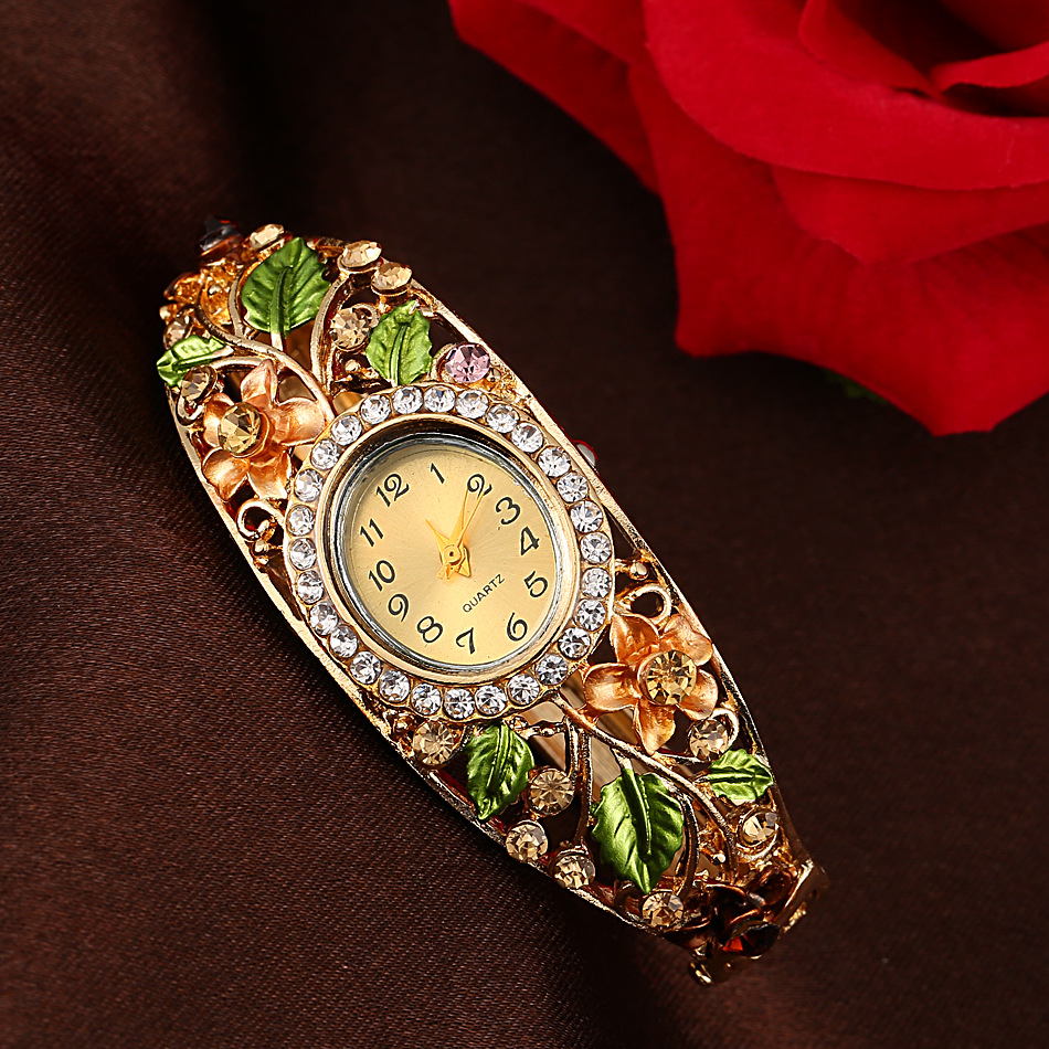 Luxurious Flower Quartz Women's Watches display picture 8