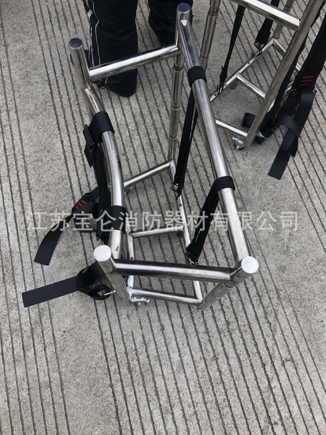 厂家直销江苏宝仑便携式消防水带背架 茂鑫牌消防员水带背篓背架