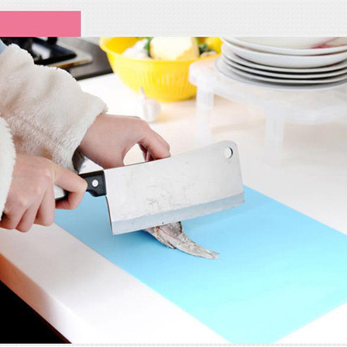 Kitchen supplies can be bent, compressed, wear-resistant, soft classified cutting boards, hanging cutting boards, home simple cutting boards