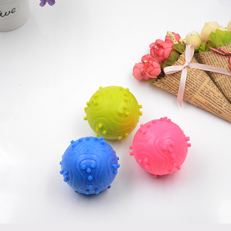 Suministro directo de fábrica TPR mascota mordedor bola perro mordedura bola perro entrenamiento de caucho suave juguete Bola de sonido juguete al por mayor