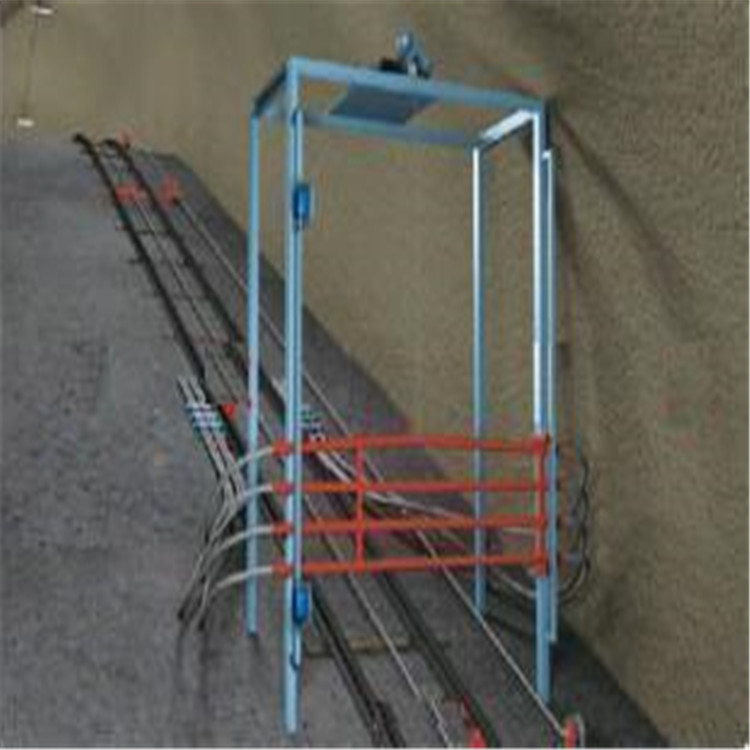 矿用跑车防护装置 跑车防护装置组成  跑车防护装置结构  挡车栏