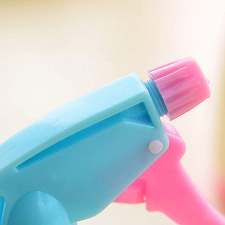 8586010159_871016829