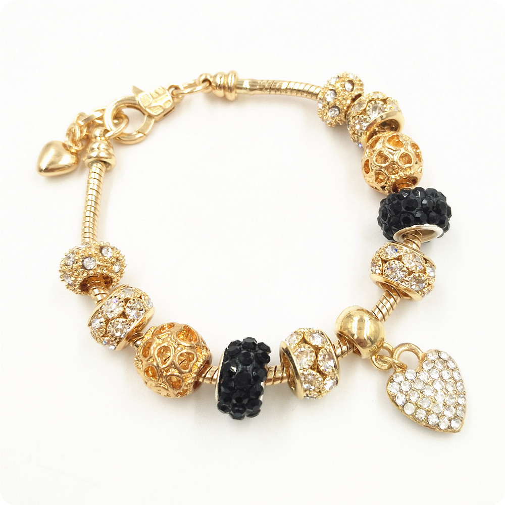 40g Weight Alloy Pendant Material Diamond Inlay Material Bracelets Classification Alloy Chain Material 1 Piece Quantity Holiday, Daily, Street Occasion Alloy Material Letter, Heart Shape Pattern Unisex Gender Plating Design Simple Style Style Simple Style Letter Heart Shape Diamond Alloy Wholesale Bracelets 4
