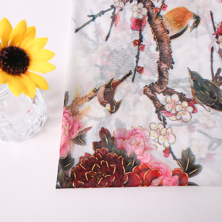 新品订货时尚30D涤氨轻薄弹力女装泳衣内衣网纱面料 包金印花网布