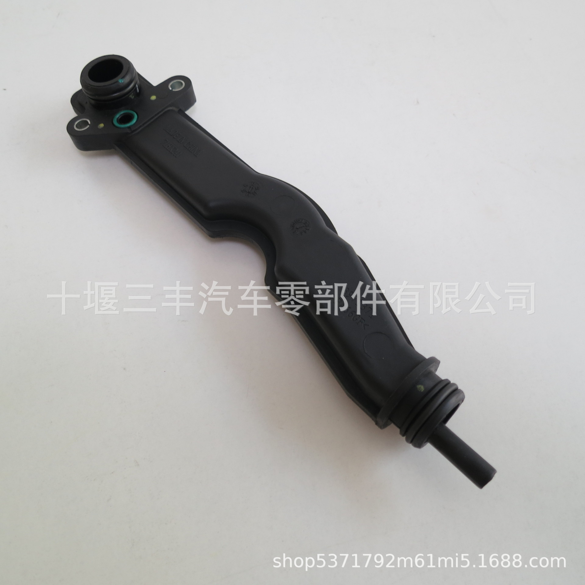 适用于东风天锦柴油发动机ISDE曲轴通风管3938512十堰汽配城
