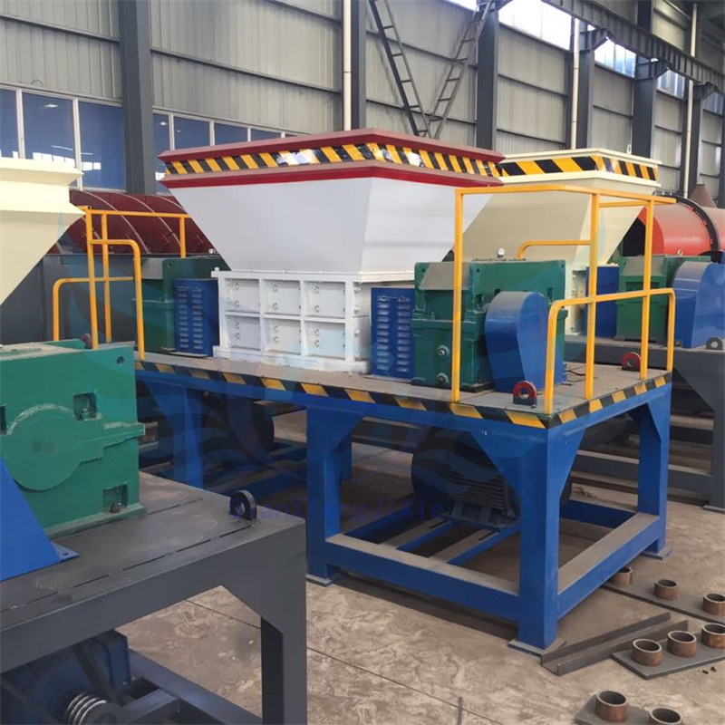 全自动多功能灭火器双轴撕碎机 塑料建筑垃圾固废处理模板破碎机