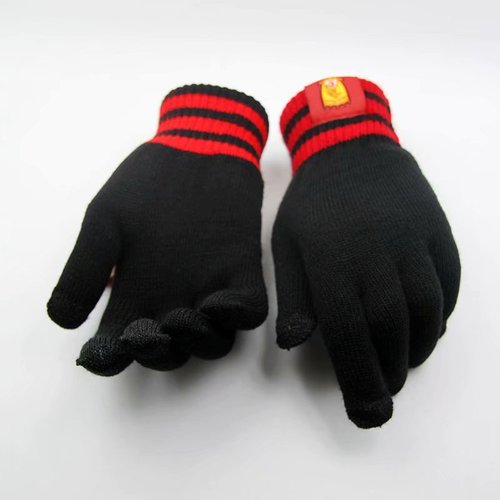 Football team Manchester City Liverpool Chelsea Arsenal Real Madrid AC Juventus Inter Milan fans fleece gloves