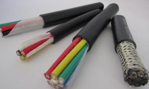 EKM71373，屏蔽型拖链电缆，柔性、耐磨、防水防油。厂家直销