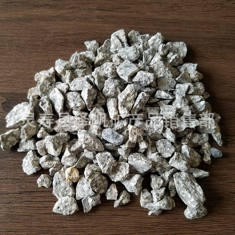 供应各种规格麦饭石粉 饲料级麦饭石粉 麦饭石颗粒1-2mm