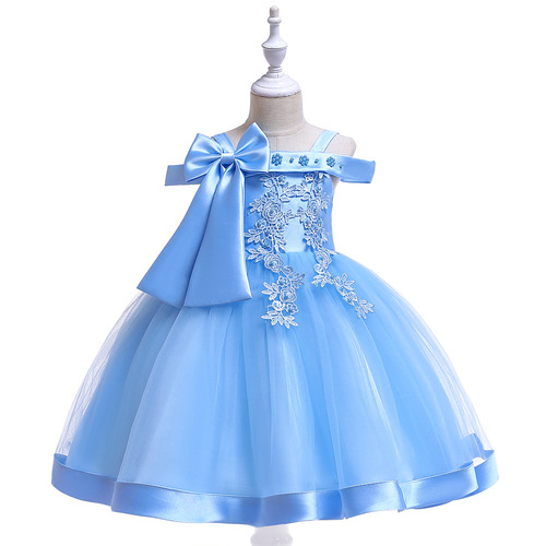 New European and American-style children's formal dresses: bow-knot girls' appliqué princess gown, mesh skirt, trendy design—perfect for piano performances or runway shows.