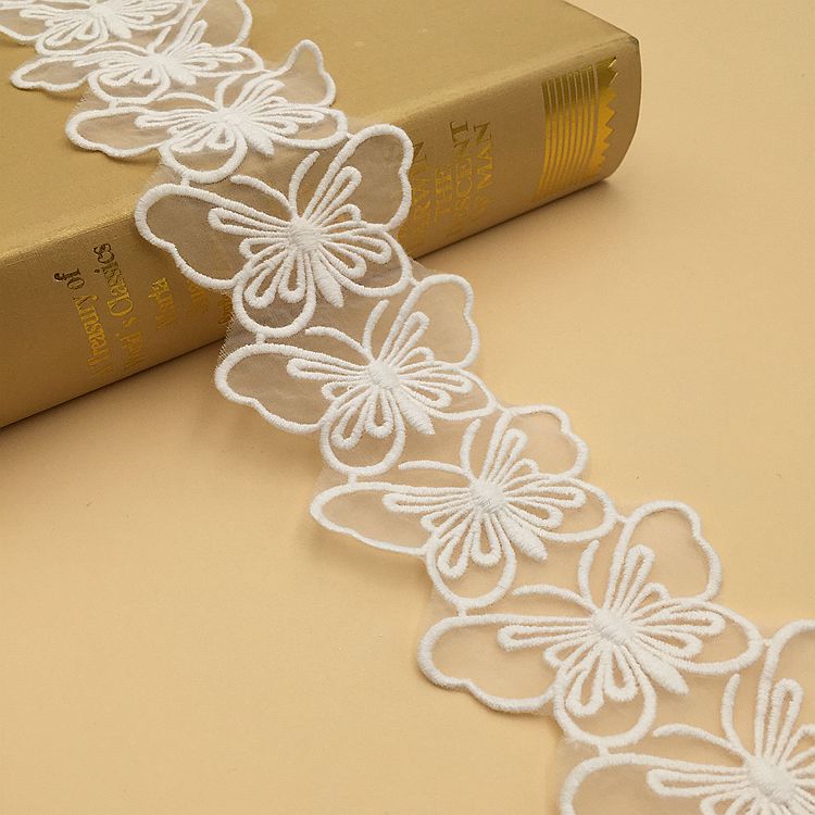 厂家现货刺绣水溶棉线花边 蝴蝶造型绣花蕾丝条码家居服装辅料