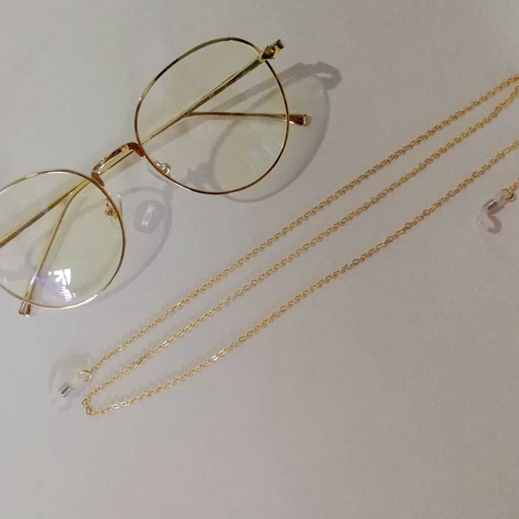 Golden Metal Chain Sunglasses Chain Fashion Sunglasses Anti-slip Hanging Chain Glasses Chain display picture 1