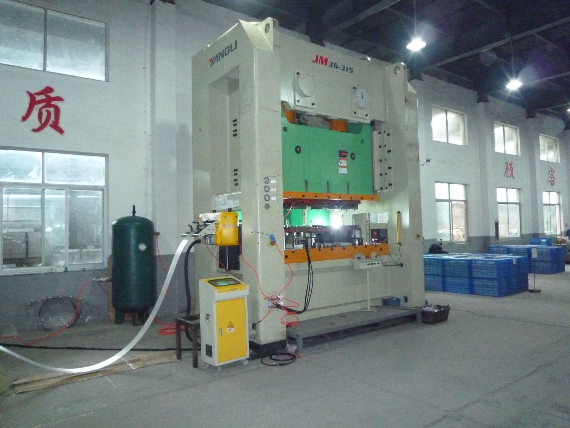 剪床自动送料机 剪床前送料定尺装置 剪切自动送料机 数控送料机