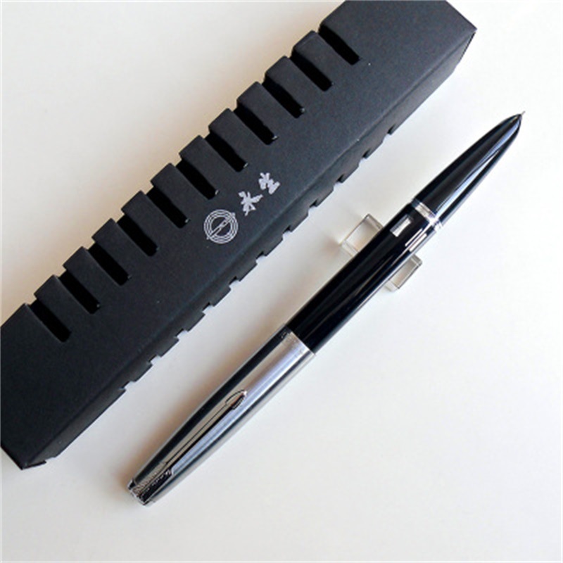 黑色6窗铱金笔
