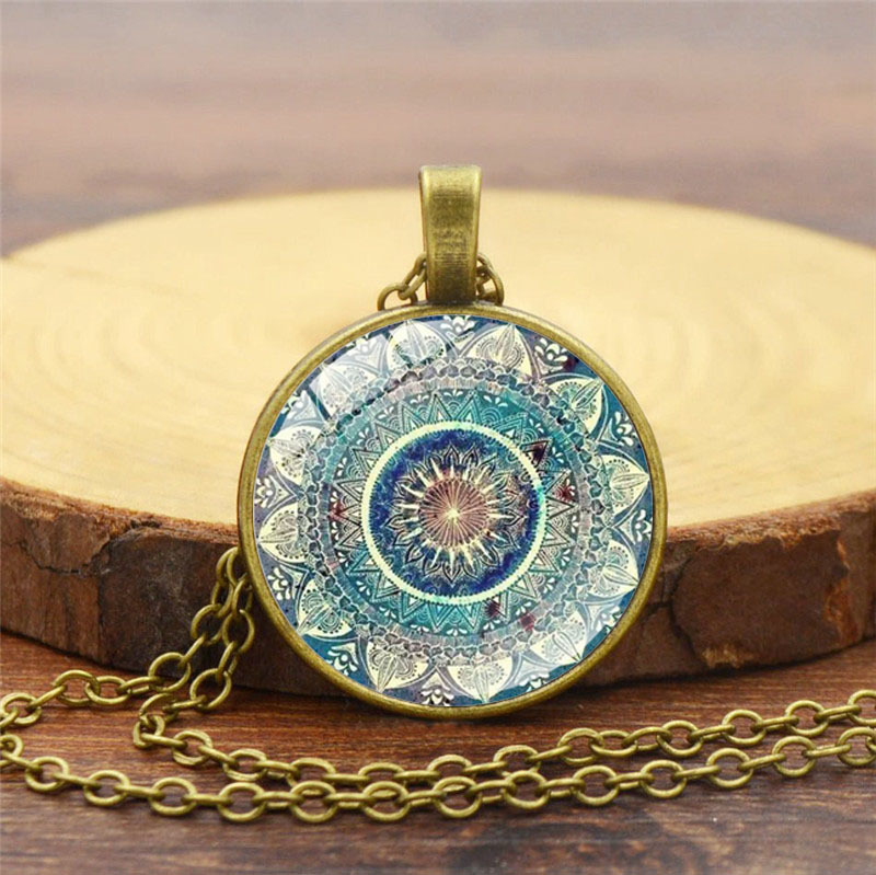 Simple Style Flower Alloy Plating Unisex Pendant Necklace 1 Piece display picture 5