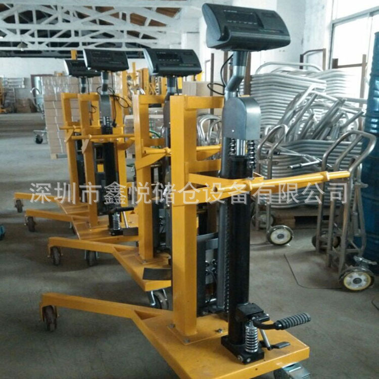 450KG计量式油桶搬运车 脚踏式油桶车 手推油桶车