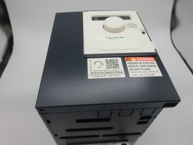 ATV312HD15N4变频器15KW380V原装正品现货可开票