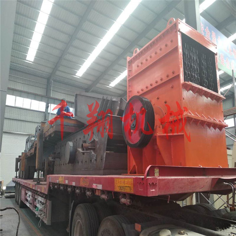 热销矿山移动轮胎式方箱碎石机生产线 大型城市建筑垃圾粉碎站