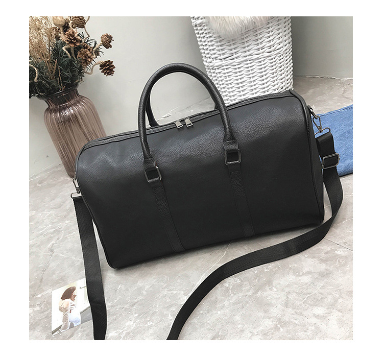 Unisex Vintage Style Solid Color Pu Leather Waterproof Travel Bags display picture 4