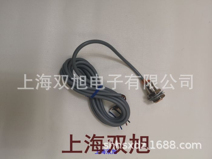 BI8-M18-AZ3X接近开关 