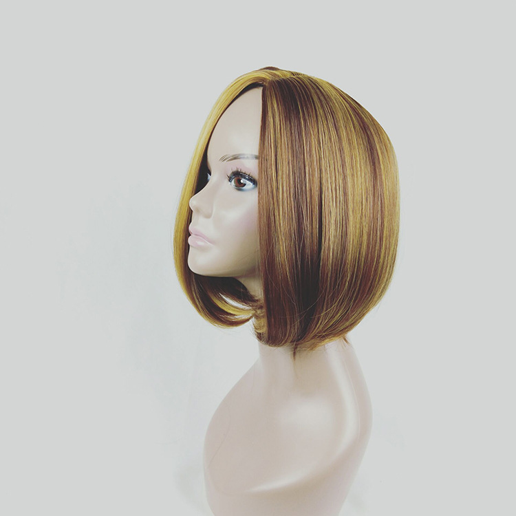Women's Sweet Simple Style Holiday Home High Temperature Wire Centre Parting Short Straight Hair Wigs display picture 7