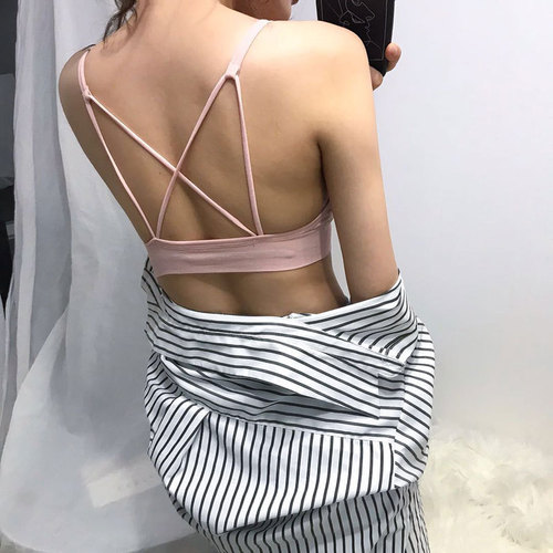 2018 spring and summer new beautiful back-wrapped chest anti-exposure push-up bra sports student girl style no rim underwear for women