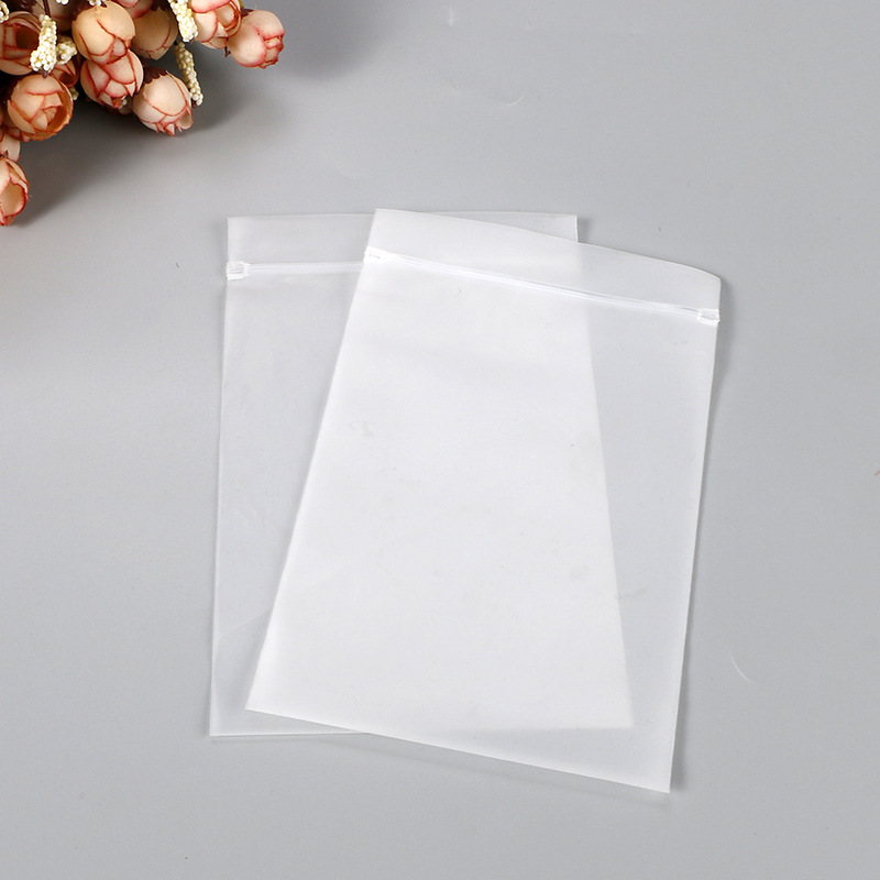 厂家生产批发新料半磨砂日用品拉链袋透明PE服装拉链自封袋