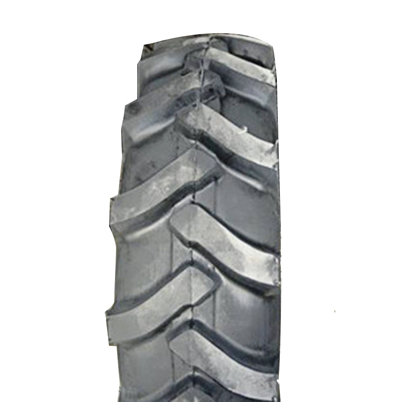 供应10-15前进人字轮胎 联合收割机前轮可配钢圈