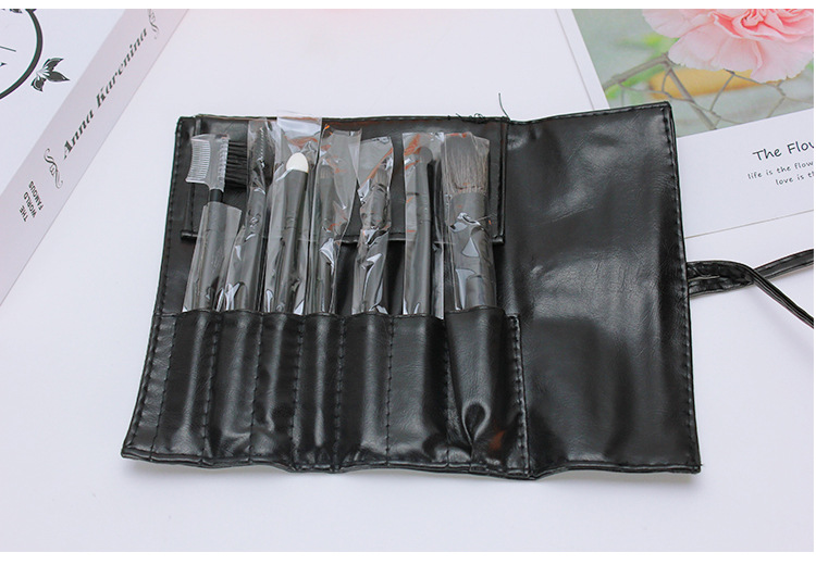 Makeup Brush Set Image 3