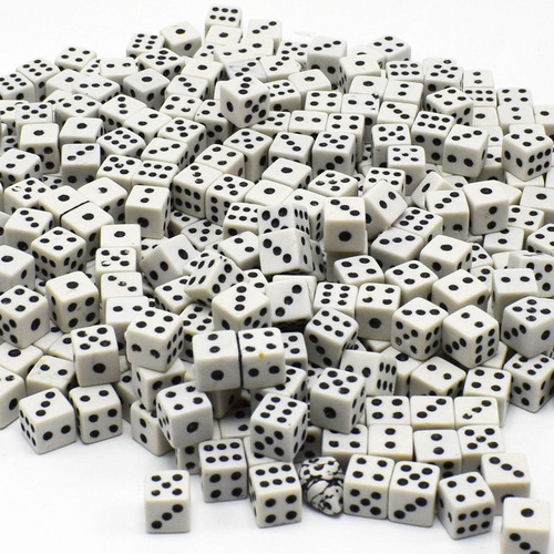 8*8*8MM mini dice magic props accessories small toys chess and card toys Amazon
