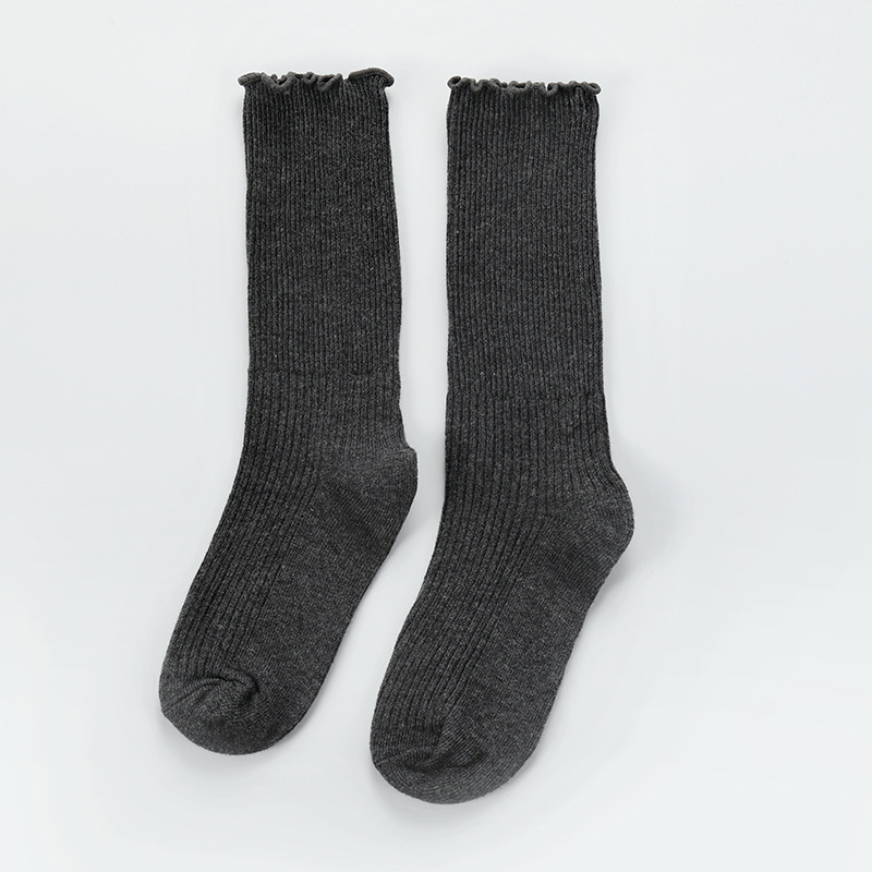 9555577255_803030378