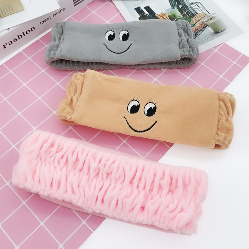 South Korea's New Smiling Face Makeup Yoga Headband Sports Elastic Headband Women's Hair Accessories Wholesale display picture 10