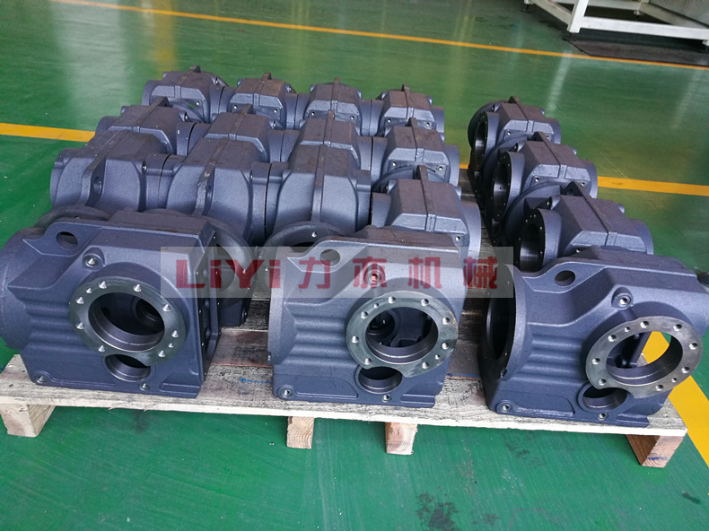 可替代SEW同款尺寸 K67斜齿轮减速机 厂家直销GKA67减速机 高精度 升降机