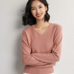 Women’s new solid color thickened cashmere sweater long sleeve fashion Pullover V-Neck Sweater women 2019