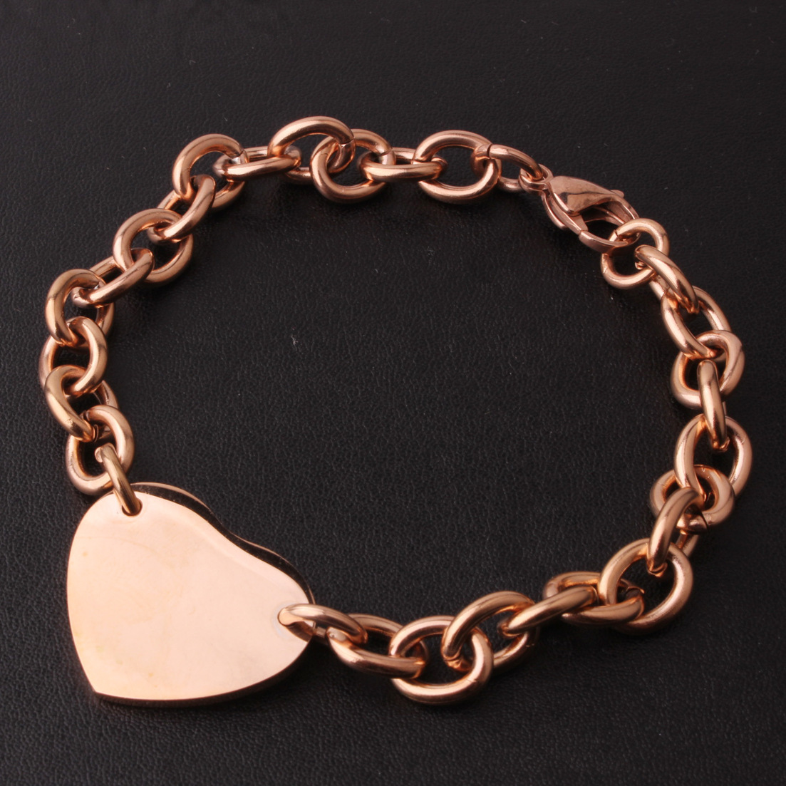 25g Weight Titanium Steel Pendant Material Bracelets Classification Titanium Steel Chain Material 1 Piece Quantity Street Occasion Titanium Steel Material Heart Shape Pattern Women's Gender Polishing Design Basic, Modern Style, Classic Style Style Basic Modern Style Classic Style Heart Shape Titanium Steel Bracelets In Bulk 16