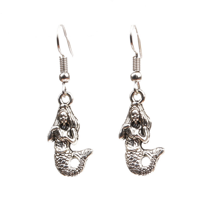 18g Weight Earrings Classification Anniversary, Business, Wedding, Travel, Birthday, Festival Occasion Alloy Material Halloween Festival Water Droplets Pattern Kid'S, Women'S, Unisex Gender Plating Design Fashion Style Gold Color Halloween Fashion Water Droplets Plating Alloy Earrings 4