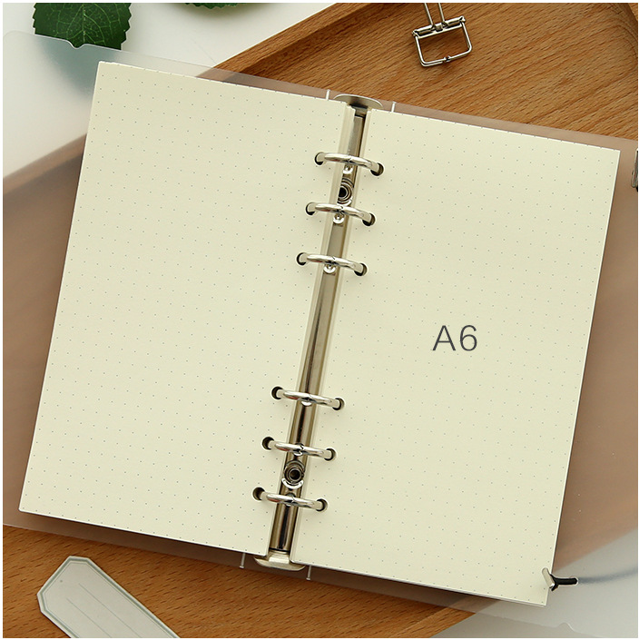 Fábrica de 6 hoyos de hojas sueltas Punto de reemplazo cuadrado línea horizontal en blanco mezclado página interior A5A6A7 cuaderno de cuentas de mano grosor del núcleo interno