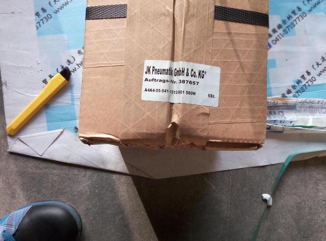 德国bansbach 气弹簧