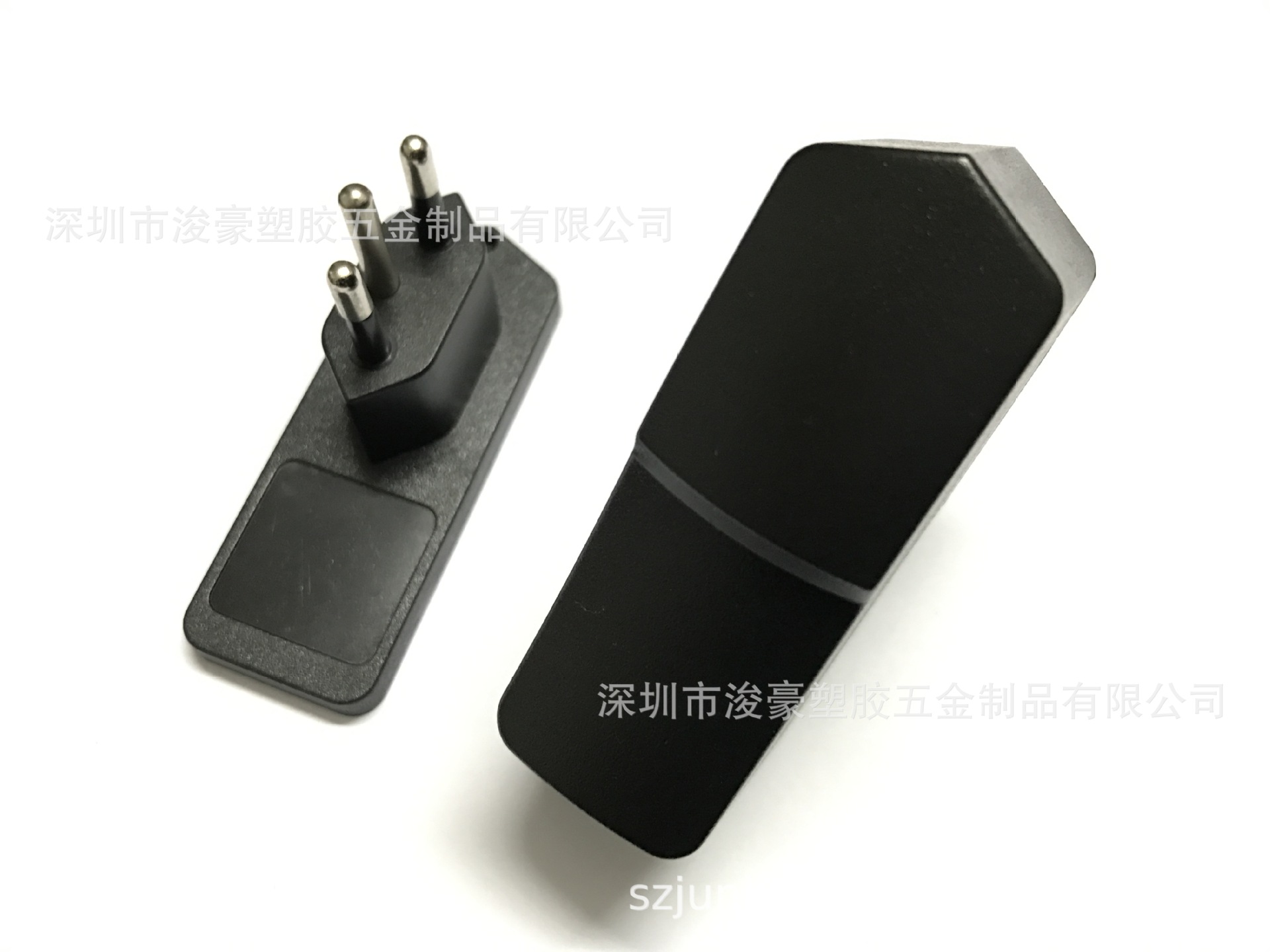 JH-388 充电器外壳 三脚巴西规外壳 5V2A电源适配器外壳 直销