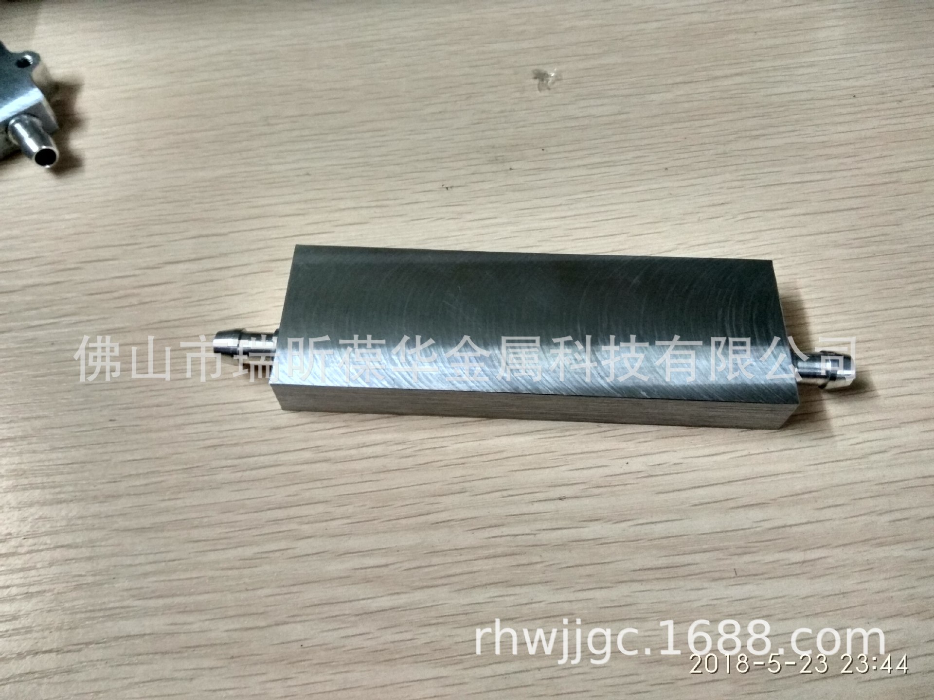 密齿水道赛车冰衣半导体制冷片铝合金冷热交换器水冷头120X40X14