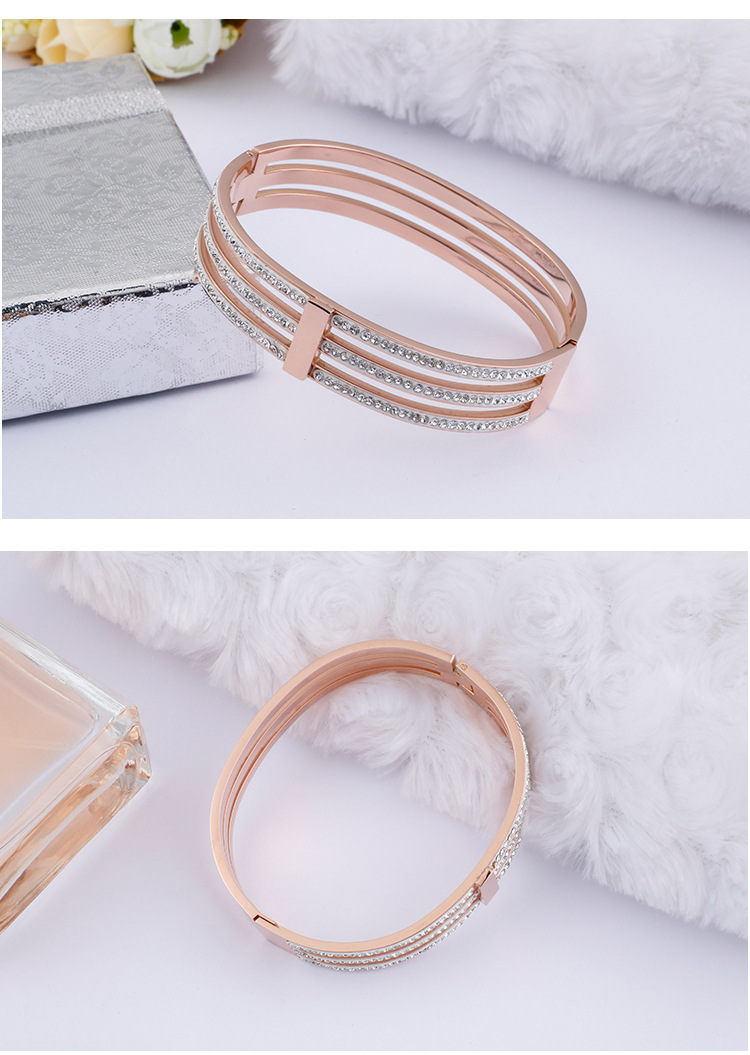 Fashion Geometric Titanium Steel Bangle Inlay Rhinestones Stainless Steel Bracelets display picture 10