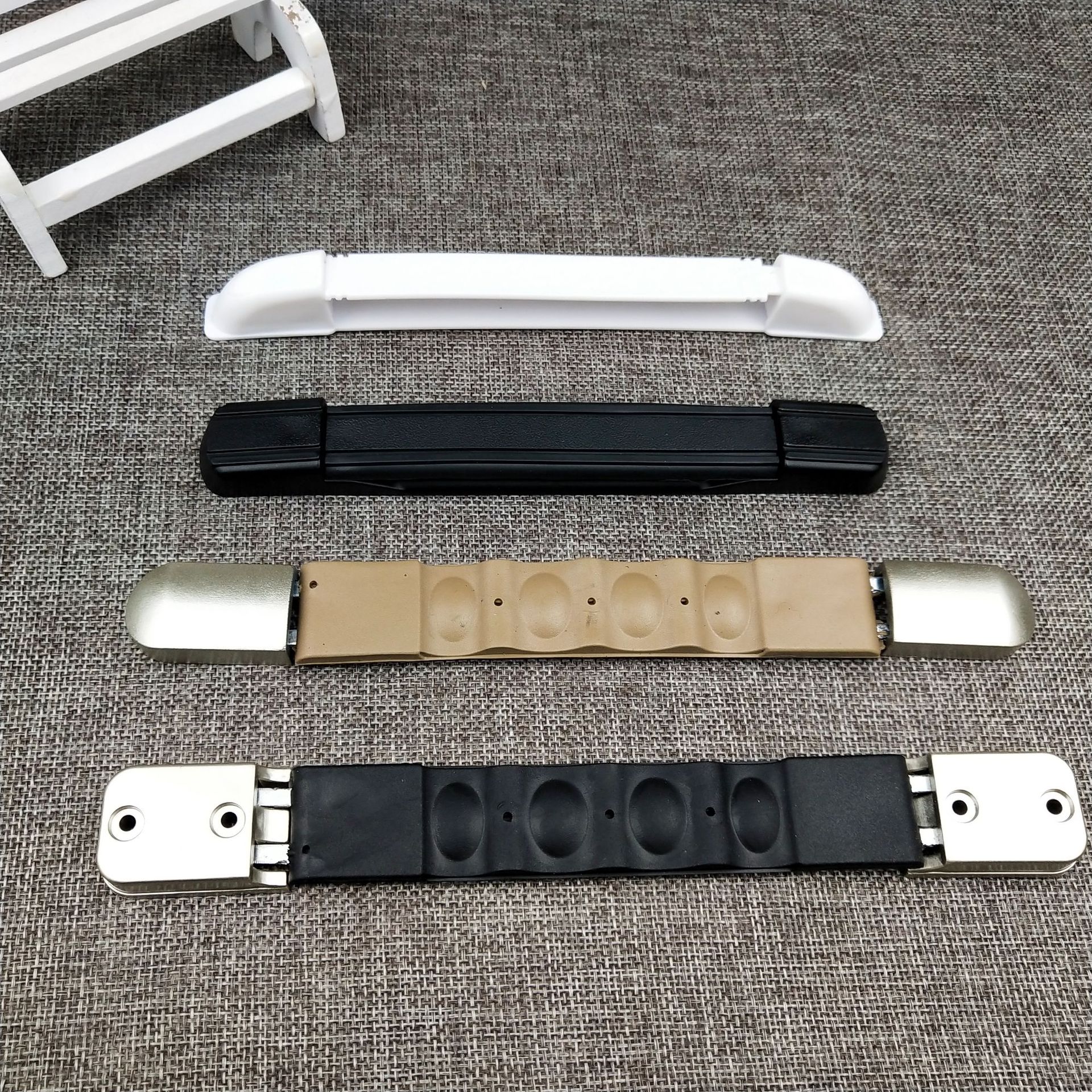 厂家供应箱包配件拉手 伸缩拉手箱塑料提手 旅行箱行李箱把手